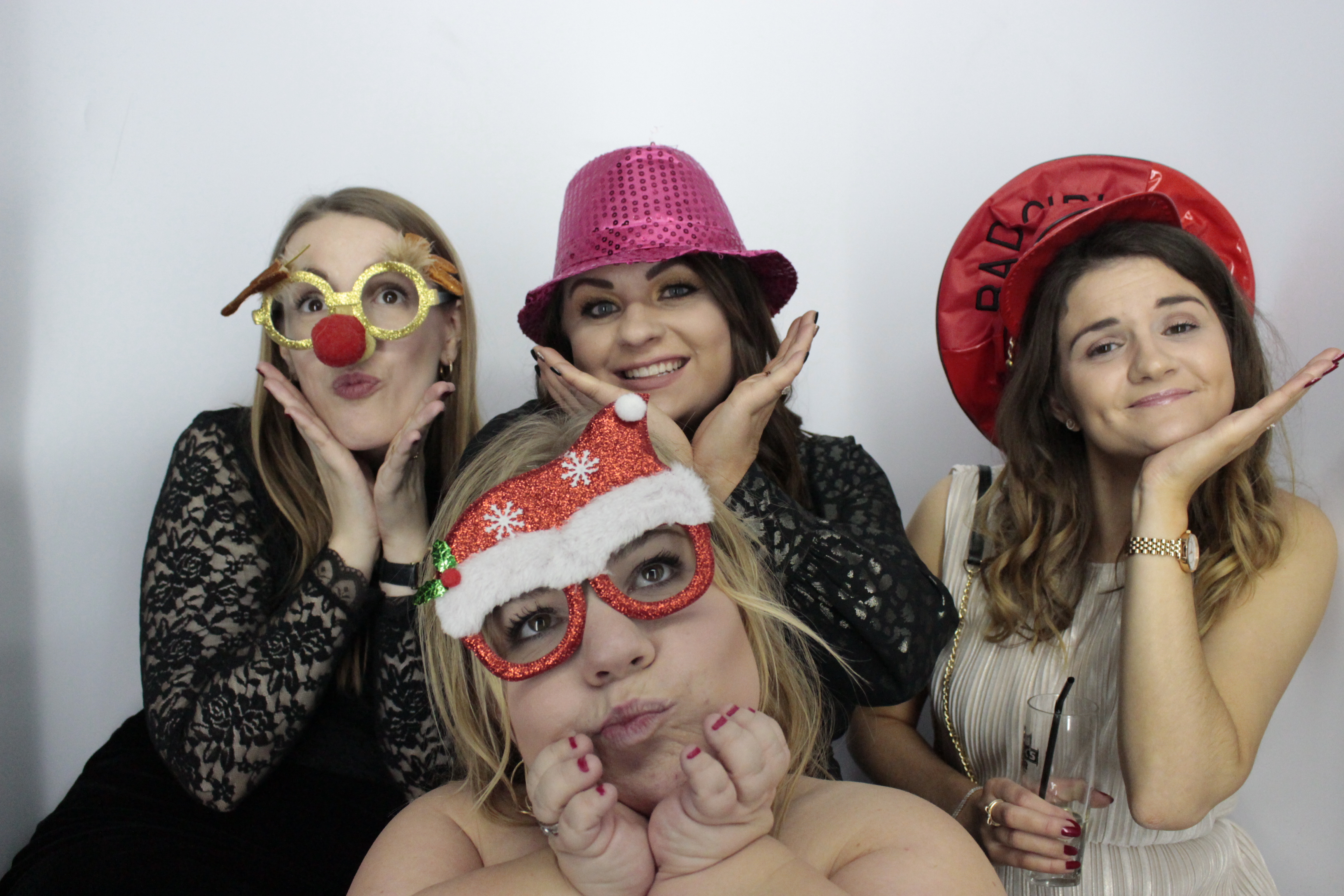 Zoggs Christmas Party | View more photos from the event at gallery.myphotoboothexperience.co.uk/u/MyPhotoBoothExperienceLtd/Zoggs-Christmas-Party